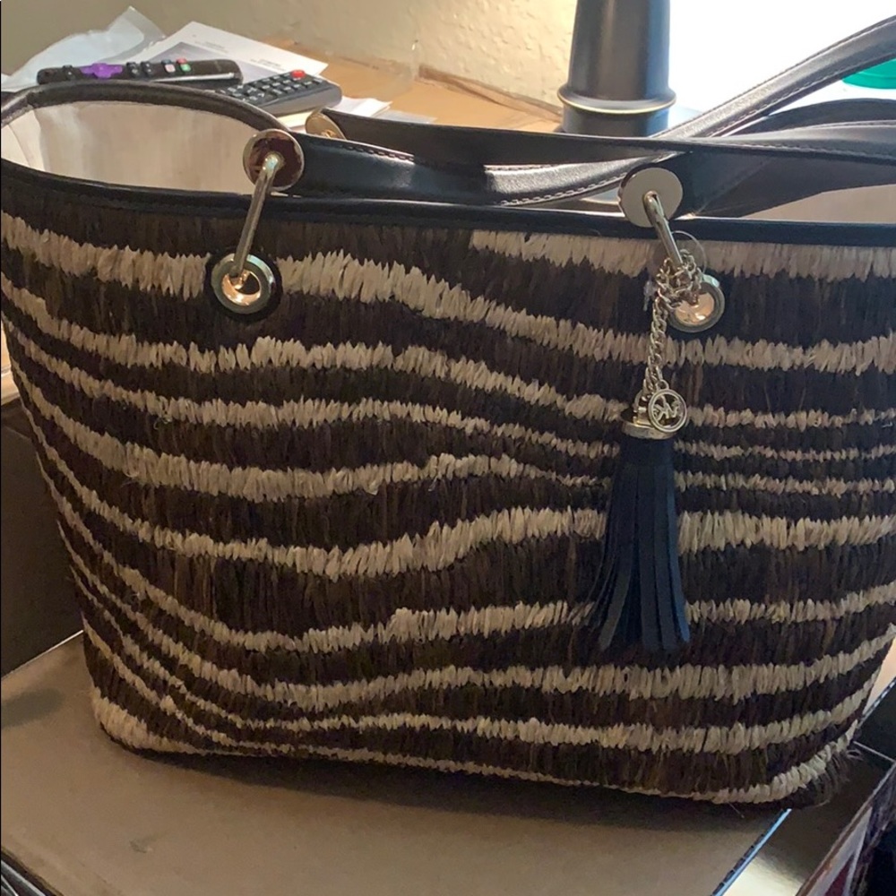 100% Authentic Michael Kors Tote